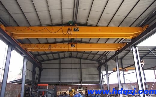 電動(dòng)雙梁橋式起重機(jī) 電動(dòng)雙梁橋式起重機(jī)