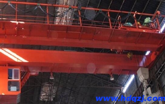 QD型吊鉤橋式起重機(jī) QD型吊鉤橋式起重機(jī)