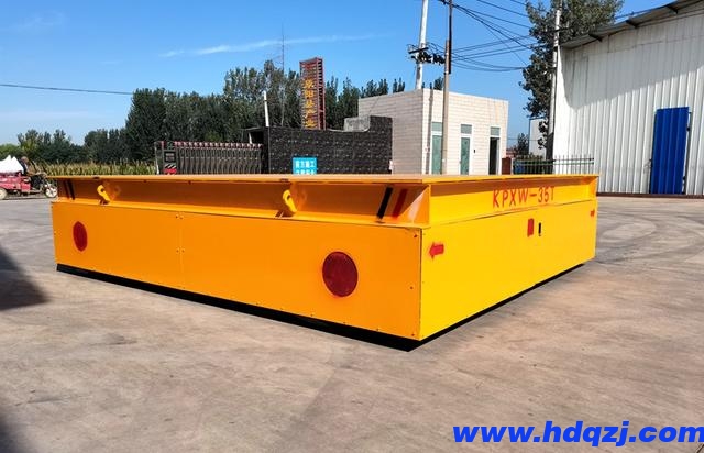 無軌電動平車是如何實現(xiàn)轉(zhuǎn)彎的？