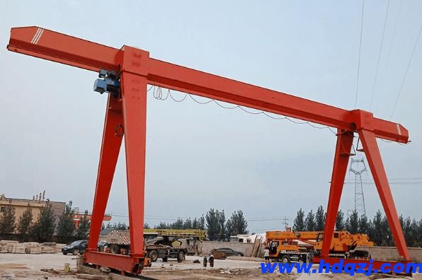 電動(dòng)葫蘆龍門(mén)吊