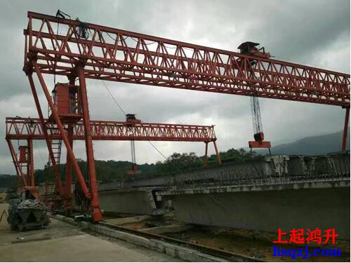 進(jìn)行龍門吊租賃可以帶來哪些幫助?