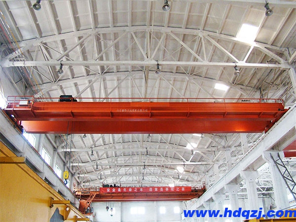 橋式起重機(jī) 橋式起重機(jī)