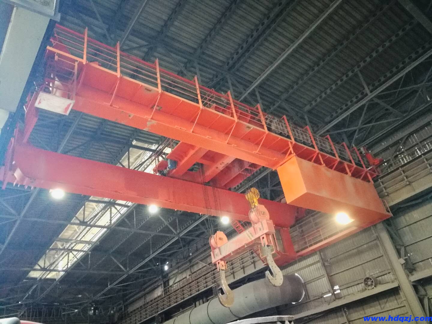 起重機電氣技術對跟環(huán)境的要求 起重機電氣技術對跟環(huán)境的要求