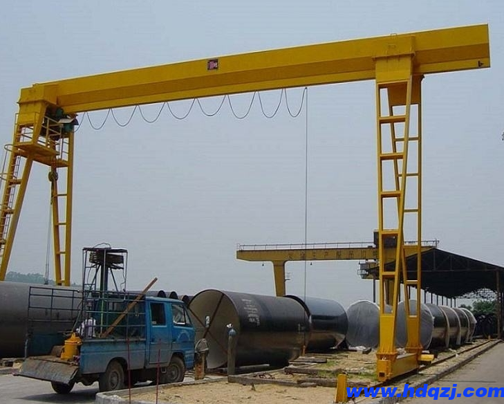 電動(dòng)雙梁門式起重機(jī)的結(jié)構(gòu)和安裝指南 電動(dòng)雙梁門式起重機(jī)的結(jié)構(gòu)和安裝指南