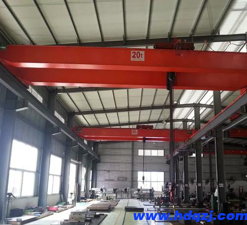 橋式起重機(jī) 橋式起重機(jī)